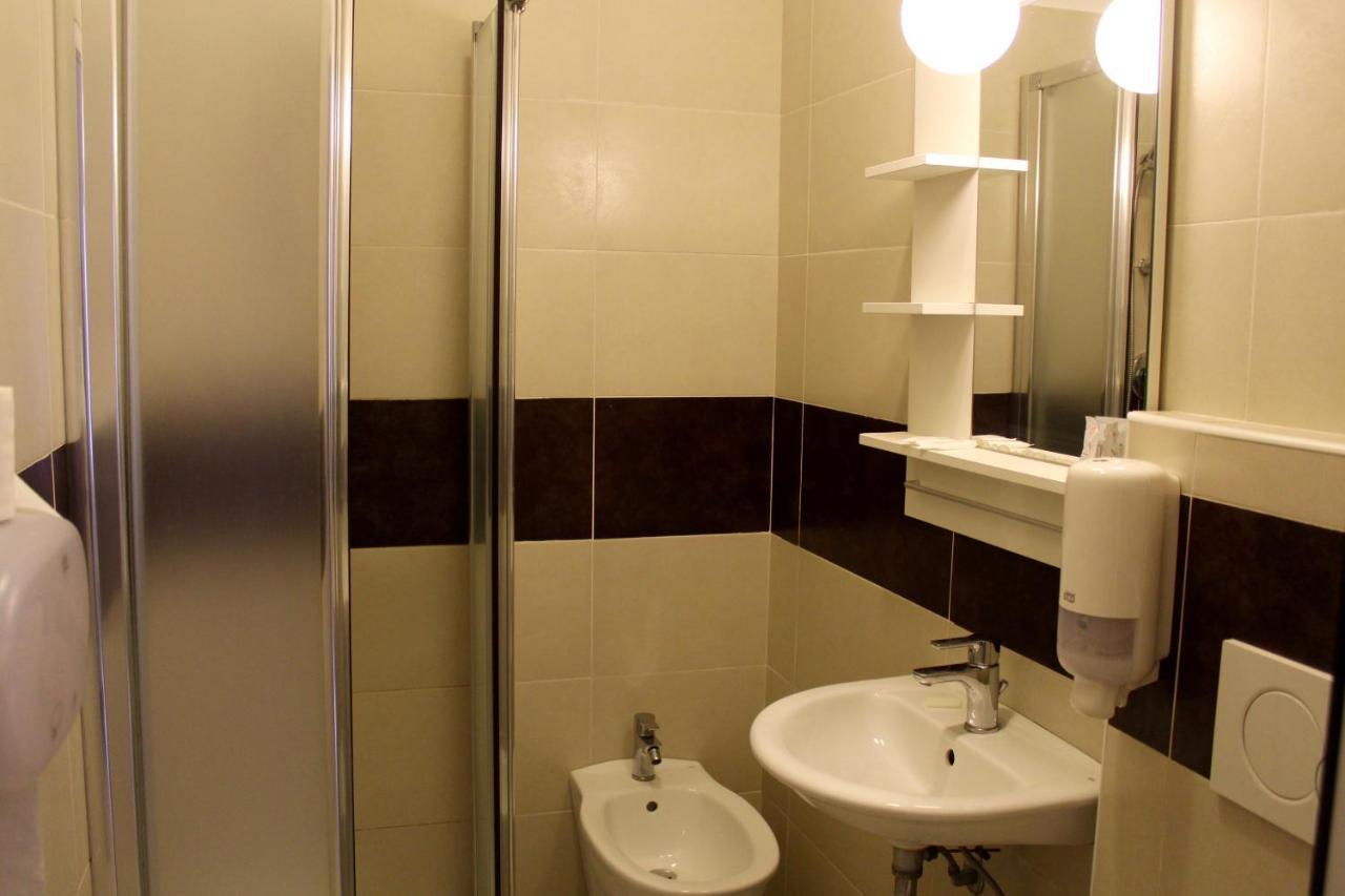 Adria Mare 3*